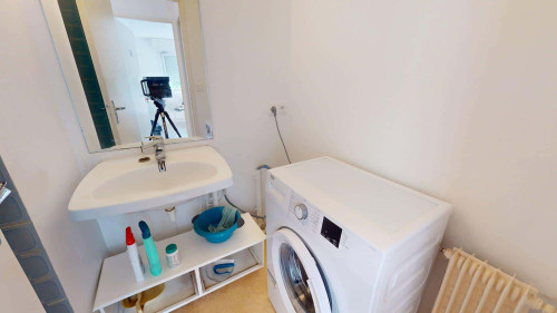 Room in Square du Haut Blosne, Rennes for 90 m² with 4 bedrooms - Gallery - 7