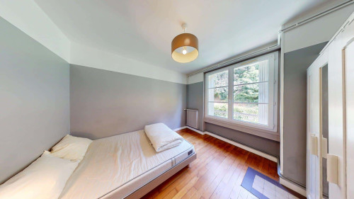 Room in Boulevard du Grand Cerf, Poitiers for 95 m² with 4 bedrooms