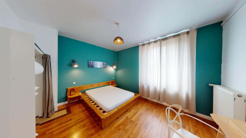 Room in Boulevard du Grand Cerf, Poitiers for 95 m² with 4 bedrooms