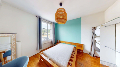 Room in Boulevard du Grand Cerf, Poitiers for 95 m² with 4 bedrooms
