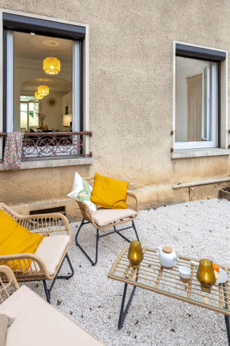Room in Avenue Jean Jaurès, Vénissieux for 201 m² with 8 bedrooms - Gallery - 7