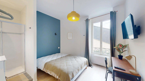 Room in Rue Manescau, Pau for 96 m² with 5 bedrooms - Gallery - 18