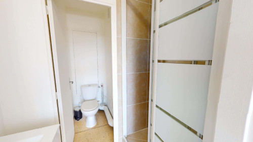 Room in Boulevard de la Révolution, Marseille for 74 m² with 5 bedrooms - Gallery - 7