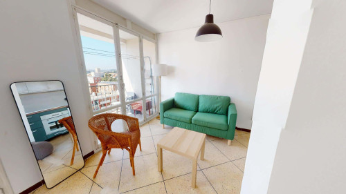 Room in Boulevard de la Révolution, Marseille for 74 m² with 5 bedrooms - Gallery - 2