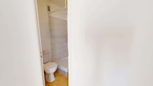 Room in Boulevard de la Révolution, Marseille for 74 m² with 5 bedrooms - Gallery - 8