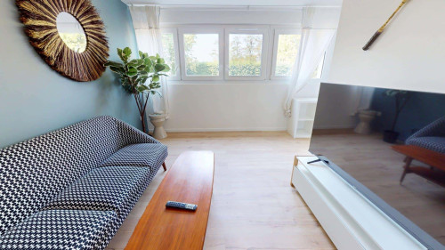Room in Avenue du Pontet, Pessac for 77 m² with 4 bedrooms - Gallery - 9