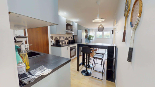 Room in Avenue du Pontet, Pessac for 77 m² with 4 bedrooms - Gallery - 5