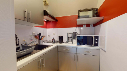 Apartment in Quai de la Jonelière, Nantes for 29 m²