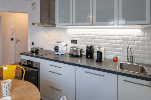 Room in Cours Émile-Zola, Villeurbanne for 76 m² with 3 bedrooms - Gallery - 5