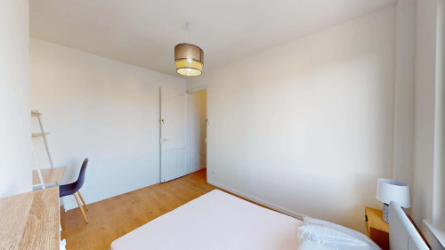 Room in Rue Marcelin Krebs, Lille for 120 m² with 6 bedrooms - Gallery - 23