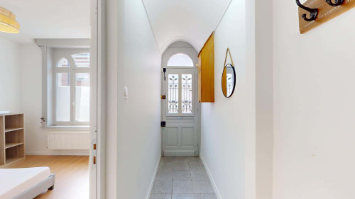 Room in Rue Marcelin Krebs, Lille for 120 m² with 6 bedrooms - Gallery - 17