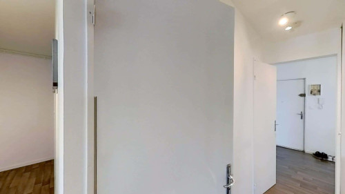 Room in Rue des Mesoyers, Metz for 110 m² with 4 bedrooms