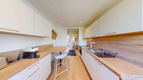 Room in Carré de Saxe, Rennes for 84 m² with 5 bedrooms - Gallery - 18
