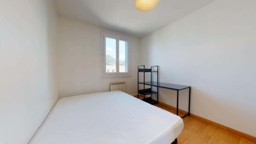 Apartment in Boulevard Maréchal Foch, Grenoble for 77 m² with 4 bedrooms - Gallery - 24