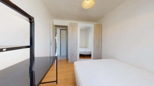Apartment in Boulevard Maréchal Foch, Grenoble for 77 m² with 4 bedrooms - Gallery - 22