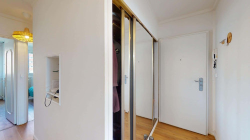 Room in Square des Cloteaux, Rennes for 80 m² with 4 bedrooms - Gallery - 7
