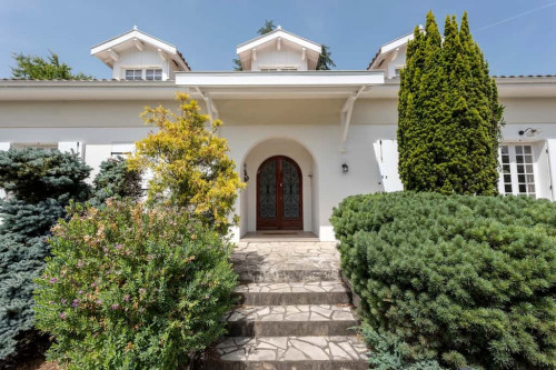 Room in Rue Calixte Camelle, Talence for 178 m² with 10 bedrooms