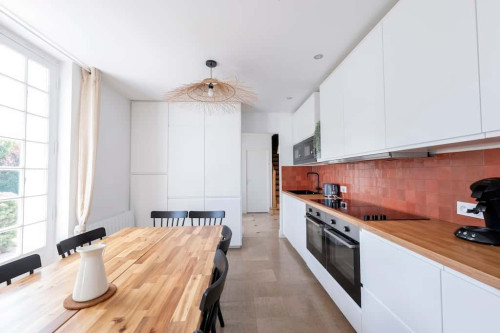 Room in Rue Calixte Camelle, Talence for 178 m² with 10 bedrooms - Gallery - 17