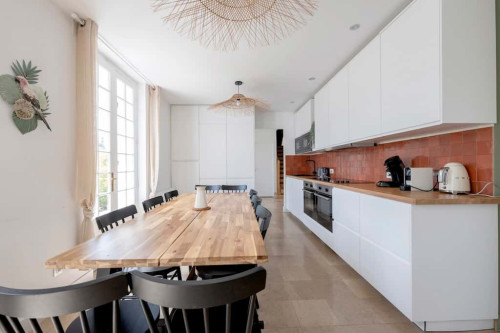 Room in Rue Calixte Camelle, Talence for 178 m² with 10 bedrooms - Gallery - 22