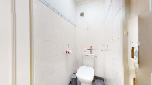 Room in Rue Joseph Bouchayer, Grenoble for 79 m² with 3 bedrooms