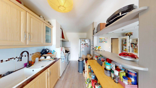 Room in Rue de la Camargue, Saint-Herblain for 74 m² with 2 bedrooms - Gallery - 8