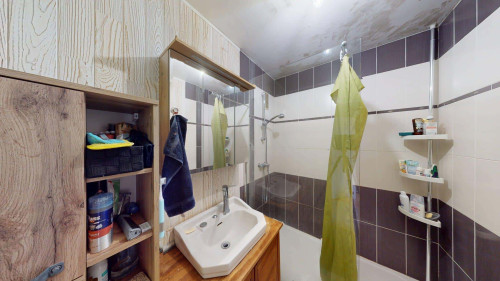 Room in Rue de la Camargue, Saint-Herblain for 74 m² with 2 bedrooms - Gallery - 9