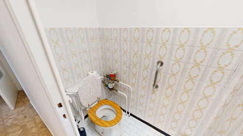 Room in Rue Docteur Schweitzer, Grenoble for 100 m² with 5 bedrooms - Gallery - 10