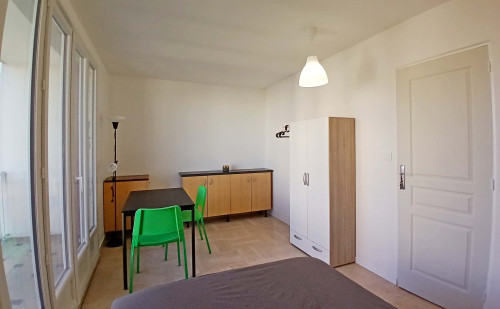 Room in Rue Docteur Schweitzer, Grenoble for 100 m² with 5 bedrooms - Gallery - 28