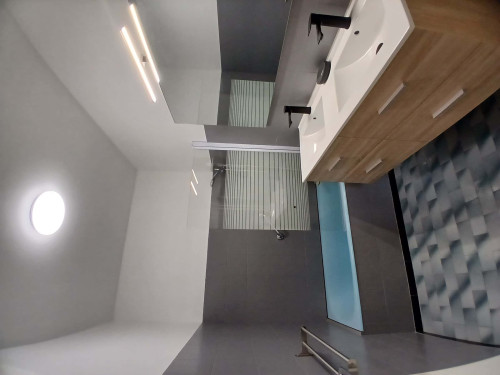 Room in Rue Docteur Schweitzer, Grenoble for 100 m² with 5 bedrooms - Gallery - 11