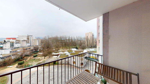 Room in Rue Paul Helbronner, Grenoble for 92 m² with 4 bedrooms