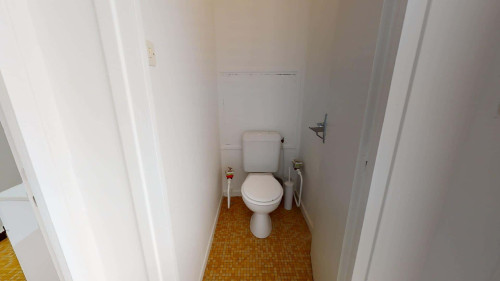 Room in Place Wilson, Villeurbanne for 82 m² with 4 bedrooms