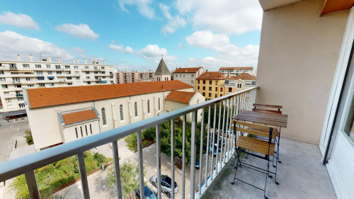 Room in Place Wilson, Villeurbanne for 82 m² with 4 bedrooms - Gallery - 13