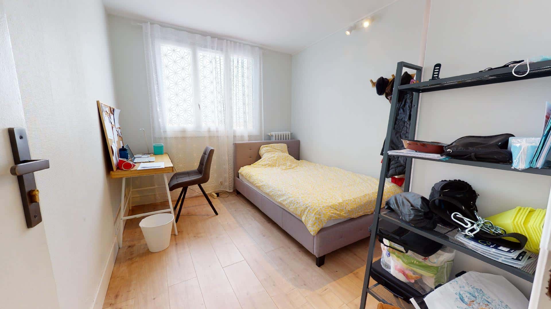 Room In Avenue Commandant L'Herminier, Villeurbanne For 78 M² With 4 Bedrooms - 1