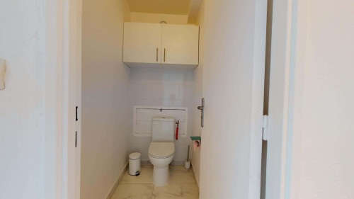 Room in Rue Fénelon, Talence for 85 m² with 5 bedrooms - Gallery - 16