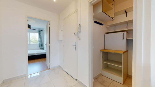 Room in Rue Fénelon, Talence for 85 m² with 5 bedrooms - Gallery - 7
