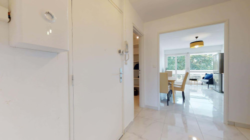 Room in Rue Fénelon, Talence for 85 m² with 5 bedrooms - Gallery - 8