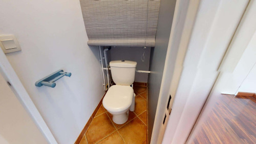 Room in Rue Louis Braille, Villeurbanne for 87 m² with 4 bedrooms - Gallery - 16