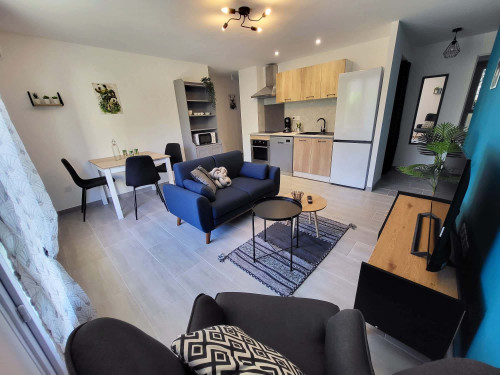 Room in Impasse Clos Saint-Henri, Avignon for 62 m² with 3 bedrooms - Gallery - 18