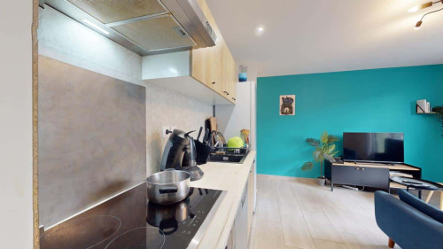 Room in Impasse Clos Saint-Henri, Avignon for 62 m² with 3 bedrooms - Gallery - 10