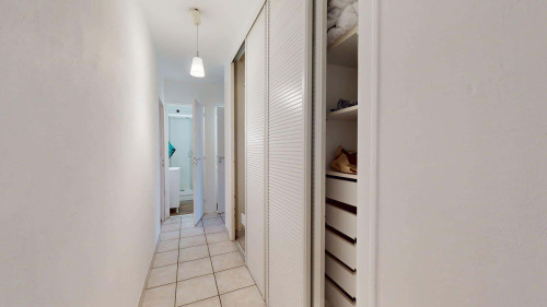 Room in Rue Guillaume Grootaers, Nantes for 86 m² with 4 bedrooms