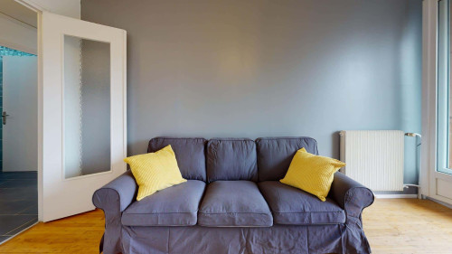 Room in Rue Francis de Pressensé, Villeurbanne for 69 m² with 3 bedrooms - Gallery - 10
