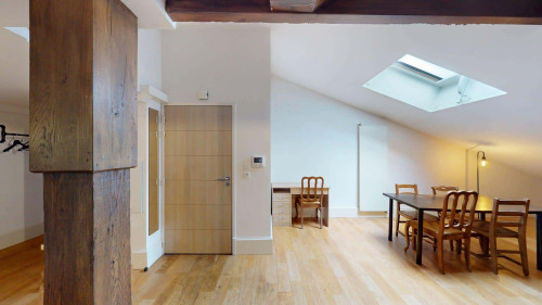 Apartment in Place Henri Dunant, Angoulême for 56 m² with 2 bedrooms