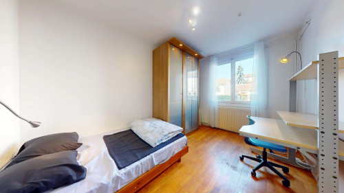 Room in Rue des Bienvenus, Villeurbanne for 69 m² with 3 bedrooms - Gallery - 19