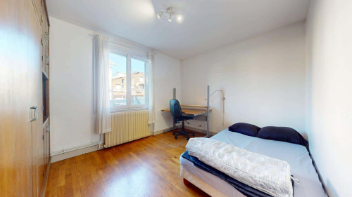 Room in Rue des Bienvenus, Villeurbanne for 69 m² with 3 bedrooms - Gallery - 17