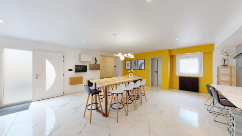 Room in Rue Rouget de l'Isle, Le Petit-Quevilly for 300 m² with 10 bedrooms - Gallery - 22