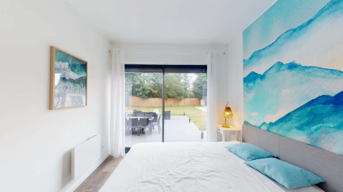 Room in Rue Rouget de l'Isle, Le Petit-Quevilly for 300 m² with 10 bedrooms - Gallery - 29
