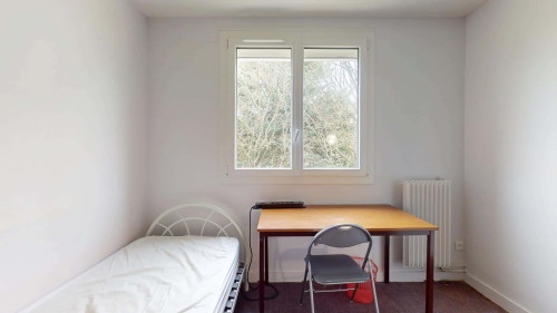 Room in Rue de l'Hippodrome, Nantes for 90 m² with 5 bedrooms - Gallery - 17