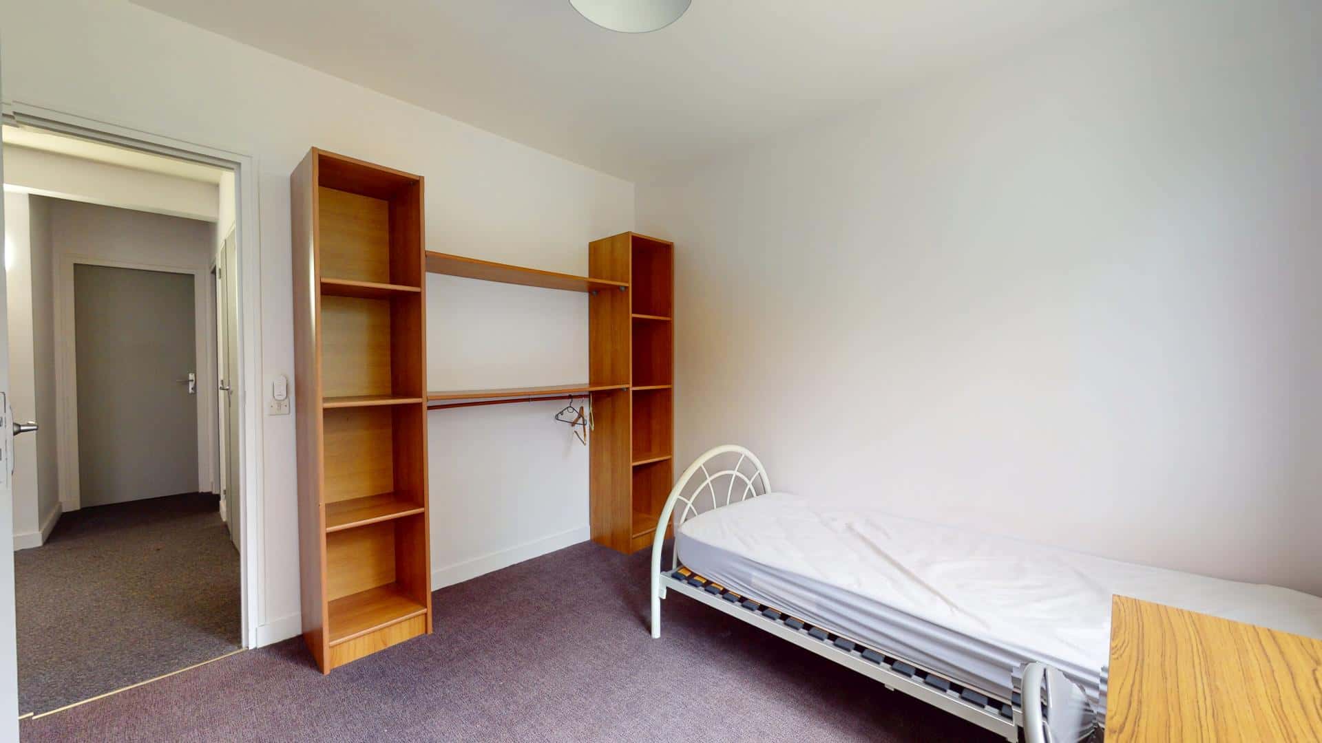 Room In Rue De L'Hippodrome, Nantes For 90 M² With 5 Bedrooms - 1