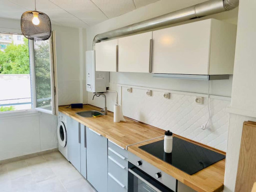 Room in Rue Clément Michut, Villeurbanne for 53 m² with 3 bedrooms - Gallery - 7