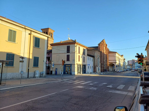 Apartment in Via dei Mille, Pavia for 68 m² with 1 bedroom - Gallery - 11